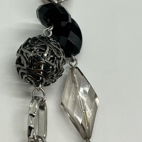 Mixed Mode Necklace - Picture 5 of 5